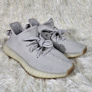 Adidas Yeezy Boost 350 V2 "Sesame" sneakers Grey Men’s 5.5 / Women's 6.5